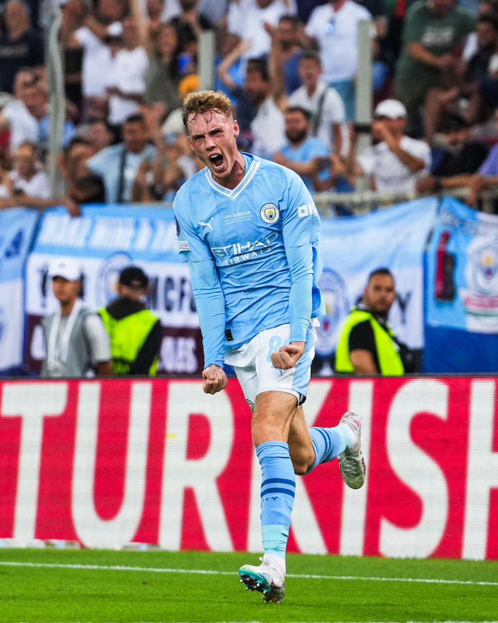  赛后拜仁慕尼黑备战欧超杯，更衣室发声细节流出，更衣室稳定，身体对抗强度拉满-爱游戏平台